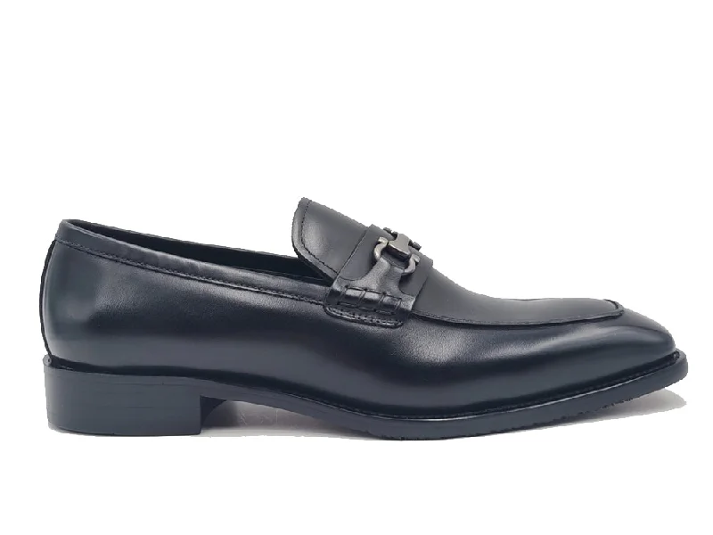 Deal Dash Classic Buckle Loafer